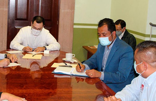 Secretaría de Gobierno hace compromisos con zacatecanos organizados