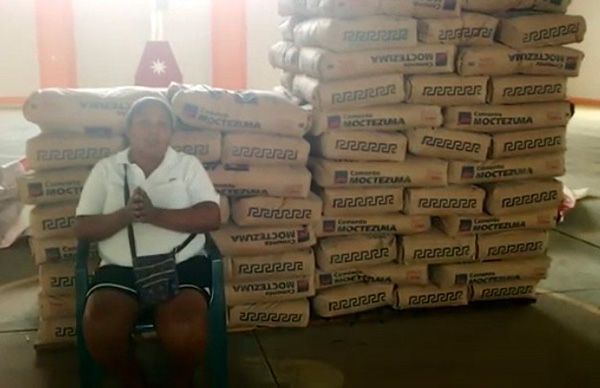 Nuestros dirigentes trabajan para ayudar a los pueblos olvidados: campesina costeña