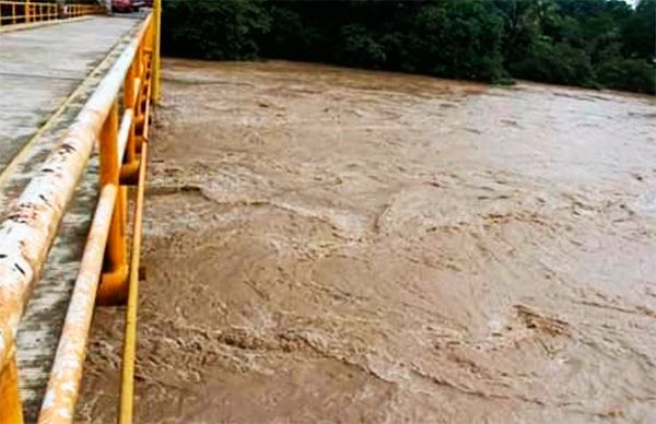 Familias de la Cuenca viven en la zozobra 