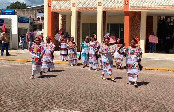 Exigen antorchistas a alcalde de Carrillo Puerto que cumpla compromisos