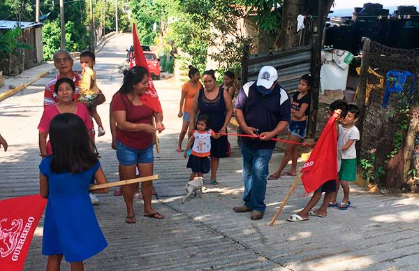 Pavimentación en la colonia Semarnap, logro de Antorcha