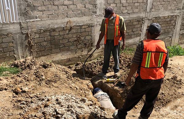 Habilitan tomas de agua potable en Miahuatlán