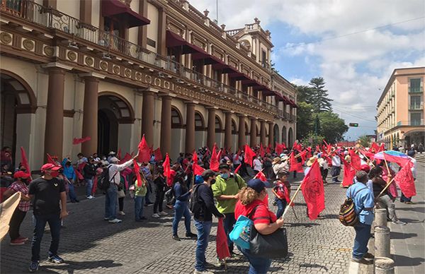 Se manifiestan antorchistas en distintos municipios del estado, exigen la liberación de sus 4 compañeros secuestrados.