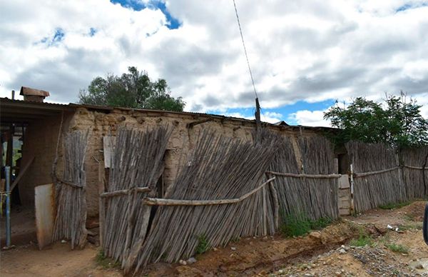 La pobreza galopa en caballo de hacienda en Nuevo León