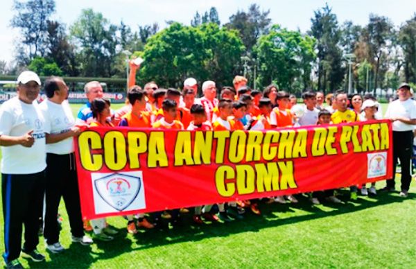 Carta | Ex árbitros, entrenadores y deportistas del país ofrecemos respaldo al Movimiento Antorchista Nacional