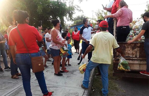 Antorcha entrega apoyos alimentarios en Colima