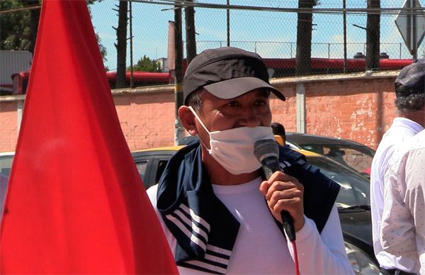 Exigen maestros de Puebla derechos laborales e infraestructura