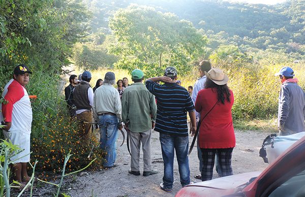 Pugnan antorchistas por aulas y servicios