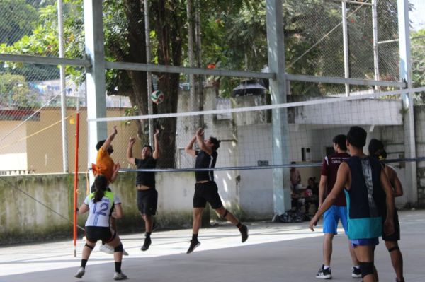 Organiza Antorcha torneo de voleibol varonil en Córdoba