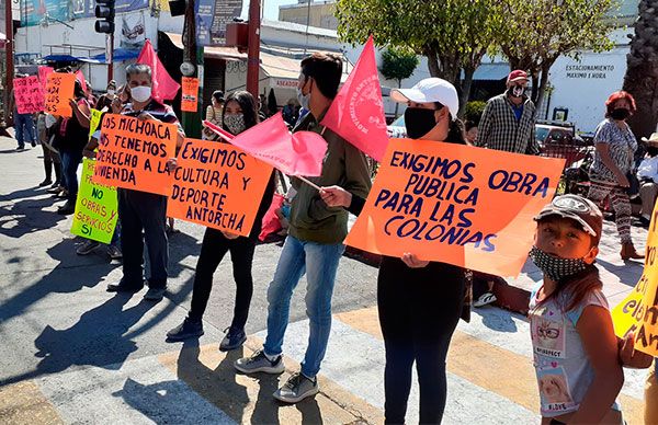 Denuncian carencia de servicios básicos en Zacapu ante recortes al PEF