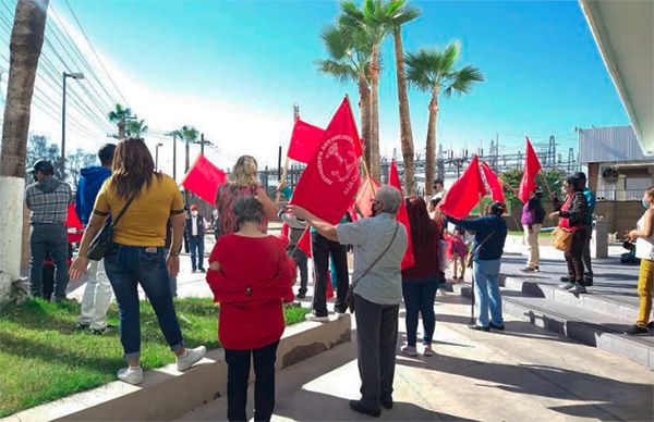 Piden familias en Mexicali servicio a la CFE 