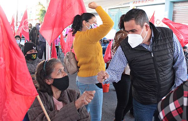 Antorcha logra repavimentación de la calle Villa Alba