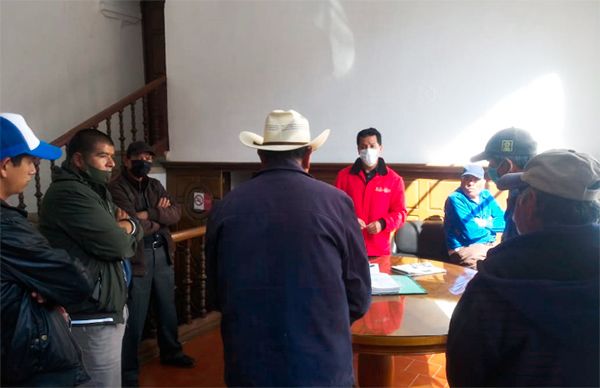 Piden campesinos de Tlaxcala apoyo por sequía 