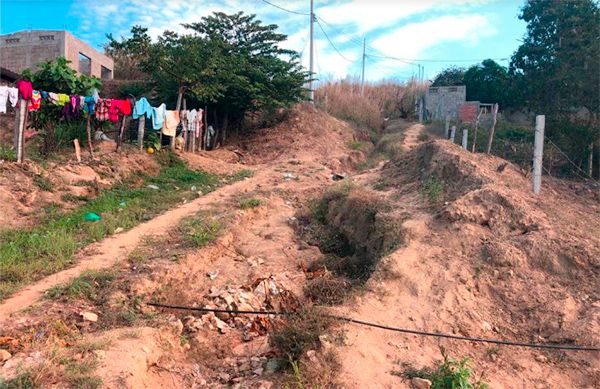 Solicitarán rehabilitar calles en la colonia Margarita Morán