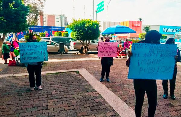 Exigen vecinos atención a sus calles