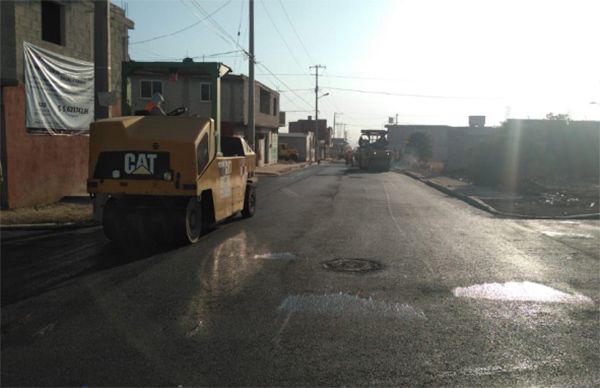 Logran vecinos pavimentación en colonia antorchista