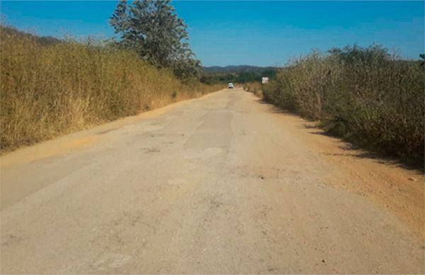 Urge reencarpetamiento de la carretera de Teopantlán