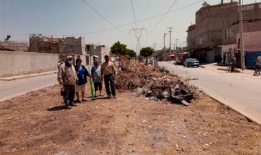 Habitantes realizan faena en colonia Luis Donaldo Colosio