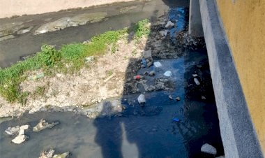 Alertan por arroyo de aguas negras en Nuevo Laredo