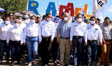 Éxito total arranque de campaña de Rafael Hernández