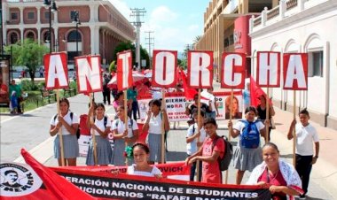 Marcha contra Pavlovich por incumplir su palabra