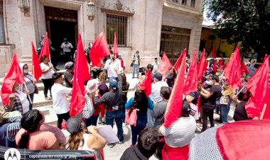 Nadie hará por el pueblo lo que no esté dispuesto a hacer por sí mismo