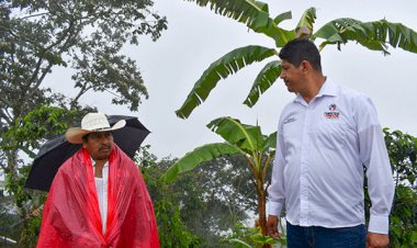 Recorre Josué Elías comunidad de Burgos