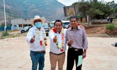 Visitó Matlahuacala el candidato del PRI a alcaldía