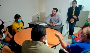 Revisan antorchista demandas con alcalde de La Yesca 