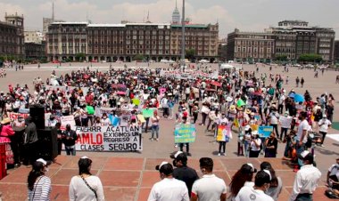 Los estudiantes deben ser vacunados antes de volver a las aulas 