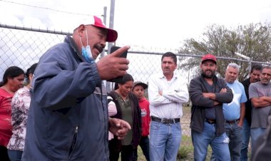 Personas con intereses partidistas intentaron detener la construcción de campo de béisbol en Villa de Ramos