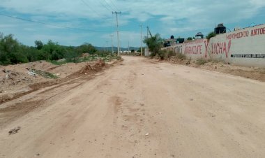 Anuncian compactación de calles en colonia La Antorcha