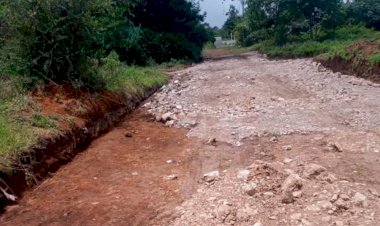 Logran balastro para las calles en el Mirador 1