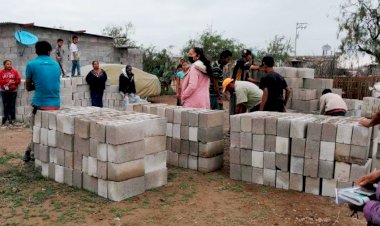 Antorcha entregó apoyo para la vivienda en el municipio de Vanegas