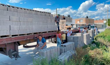 Se entregó programa “Apoyo a la vivienda” en el municipio de Charcas