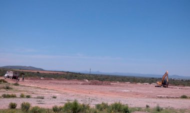 Ayuntamiento avanza en la construcción del campo deportivo de béisbol en la Cabecera municipal de Villa de Ramos