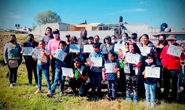 Concluye curso de verano en la colonia Tlanesse