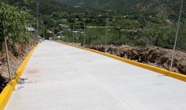 Avanza pavimentación en Quicayán