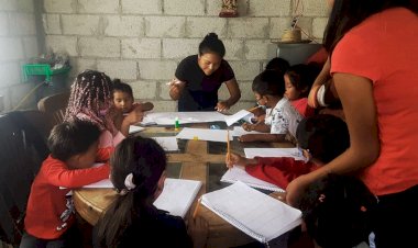 Clases de regularización en colonia popular