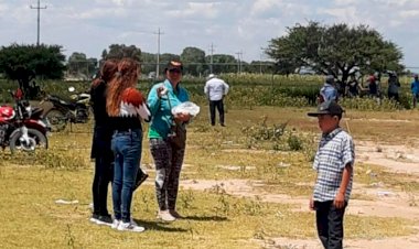 Activistas de antorcha promueven actividad financiera en El Naranjo