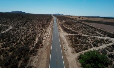 Ayuntamiento de Villa de Ramos cumple con reencarpetado de carretera San Martín