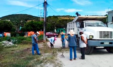 Realizan faena en la Casa de Cultura de Tecomatlán