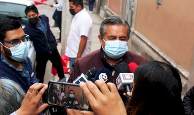 Habitantes de la colonia Clara Córdova protestan contra negativa para obra eléctrica 