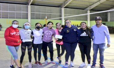 Finaliza liga antorchista de voleibol