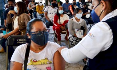 Llega a Chimalhuacán segunda dosis para adultos de 30 a 39 años