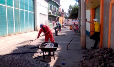 Antorchistas logran bacheo para la calle 16 de Septiembre