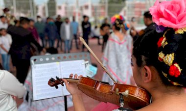 Se realiza la primera gala cultural de Día de Muertos en la U.H. Los Héroes