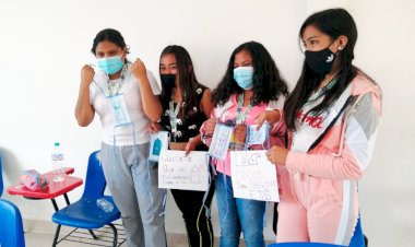 En EPO 356, actividades y pláticas sobre la prevención de embarazo en el adolescente