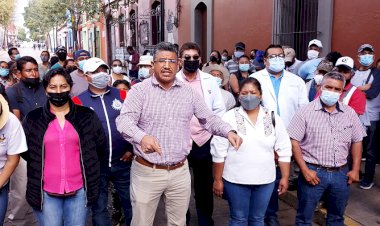 Trabajadores de salud y Antorcha exigen castigo por desalojo 