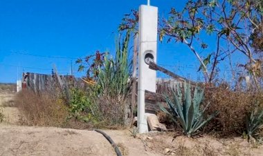 Pese a recorte de obras y servicios, con fraternidad y lucha lográn electrificación en Miahuatlán